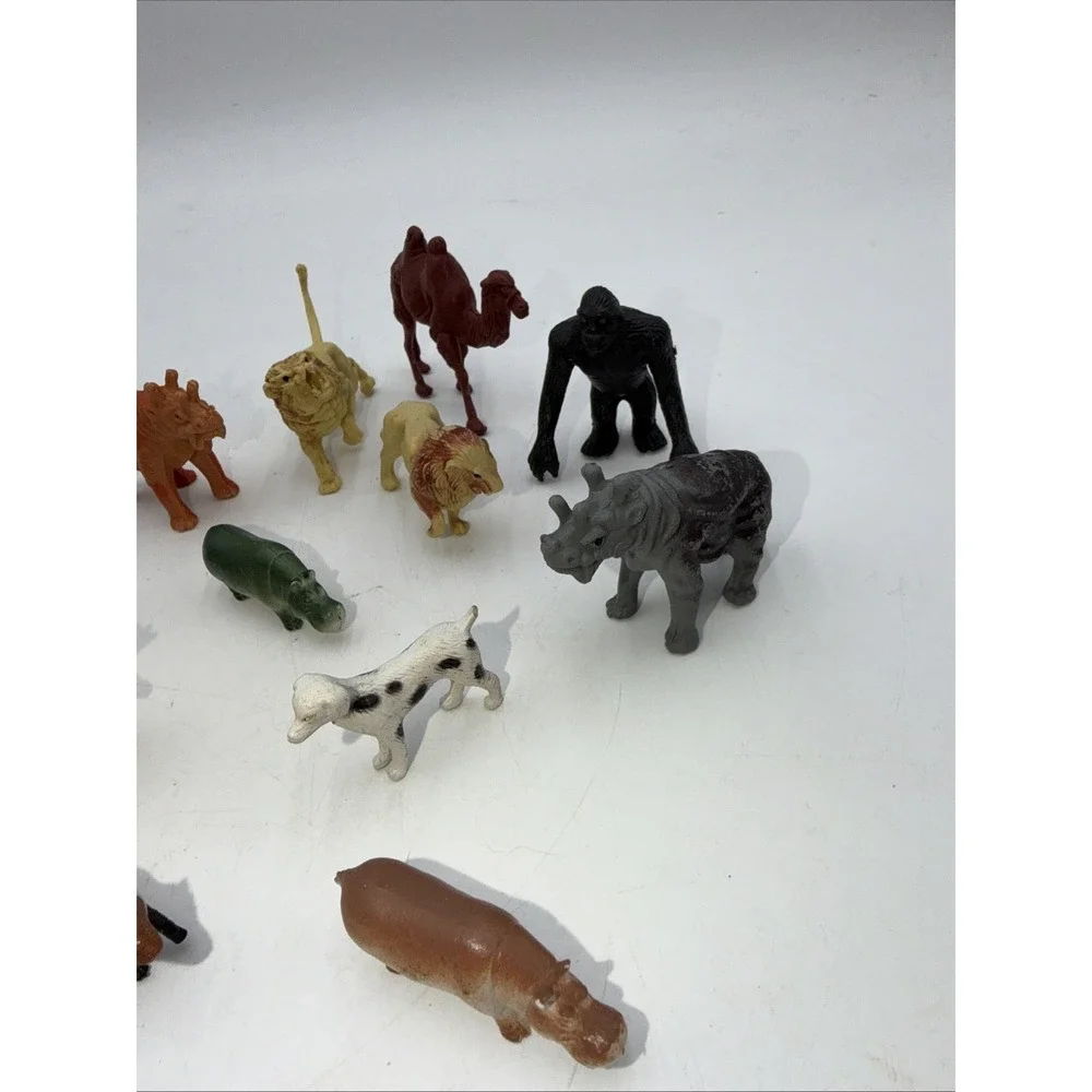 Vintage Miniature Animals Lot (13) Assorted Hard Plastic Wild Safari Gorilla Toy